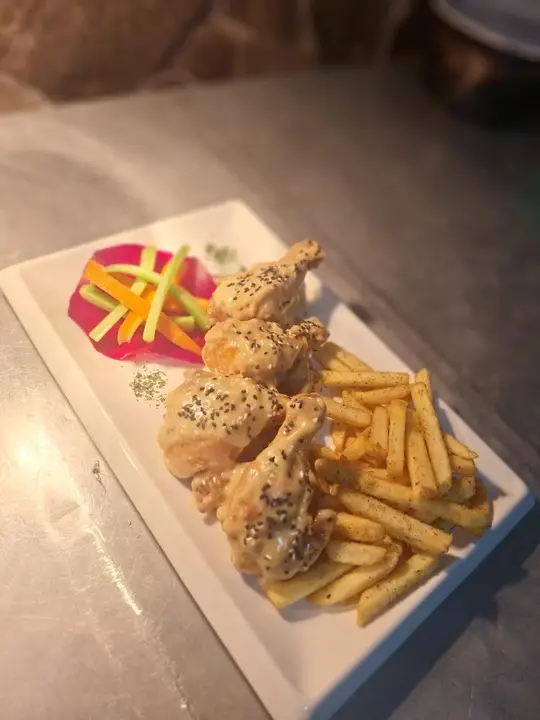 Pollo empanizado con papas